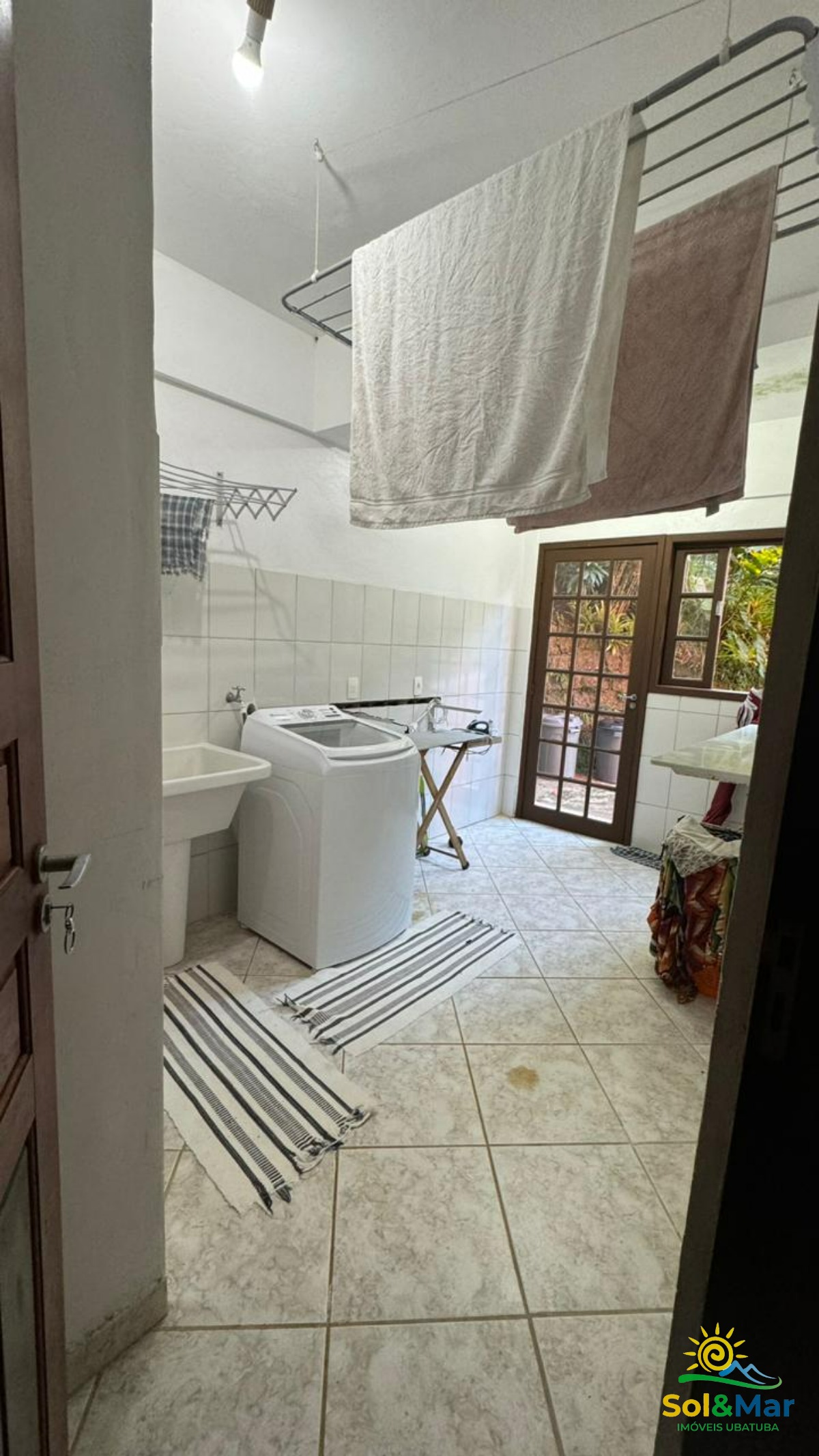 Casa à venda com 4 quartos, 200m² - Foto 22