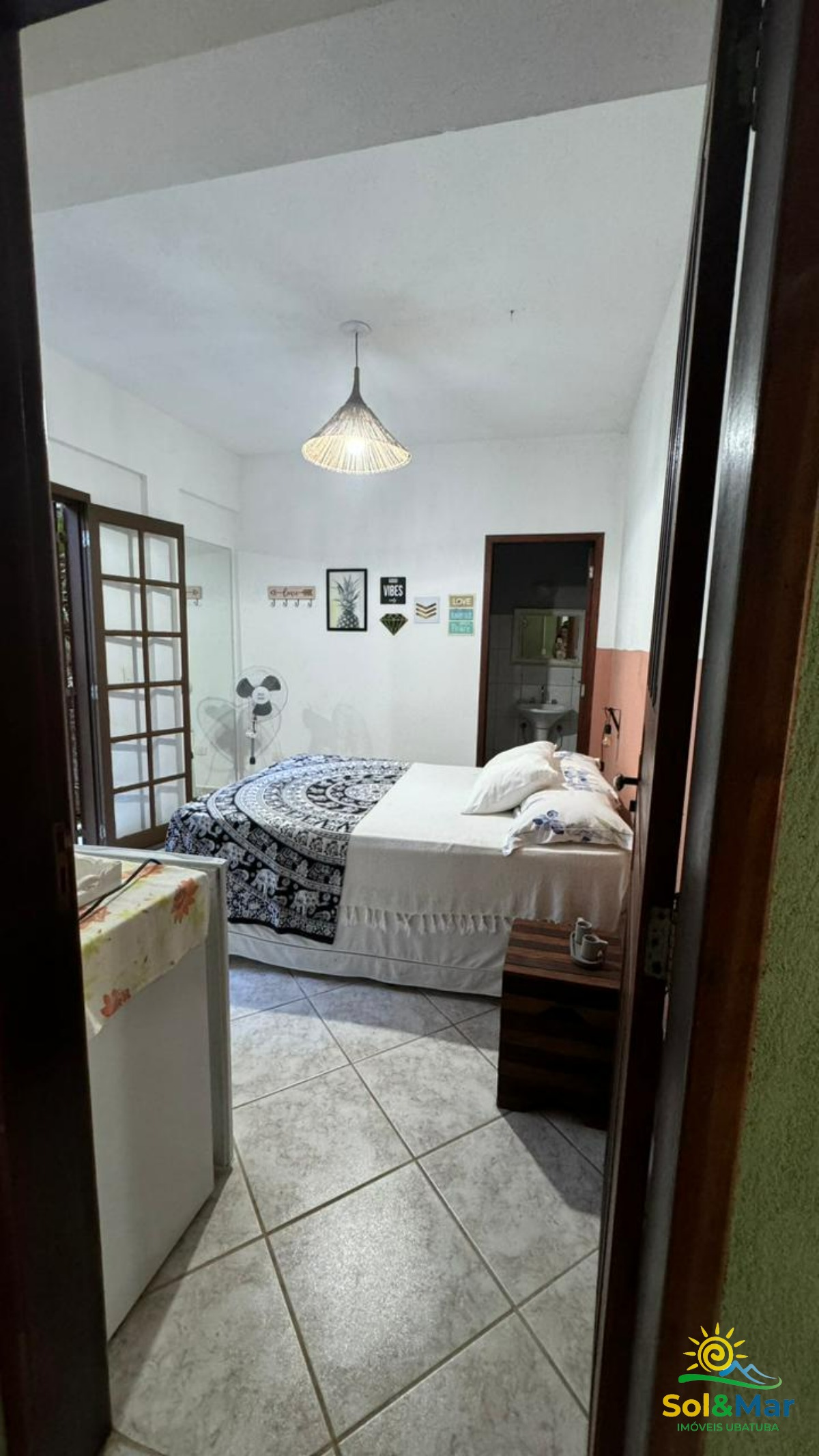 Casa à venda com 4 quartos, 200m² - Foto 25